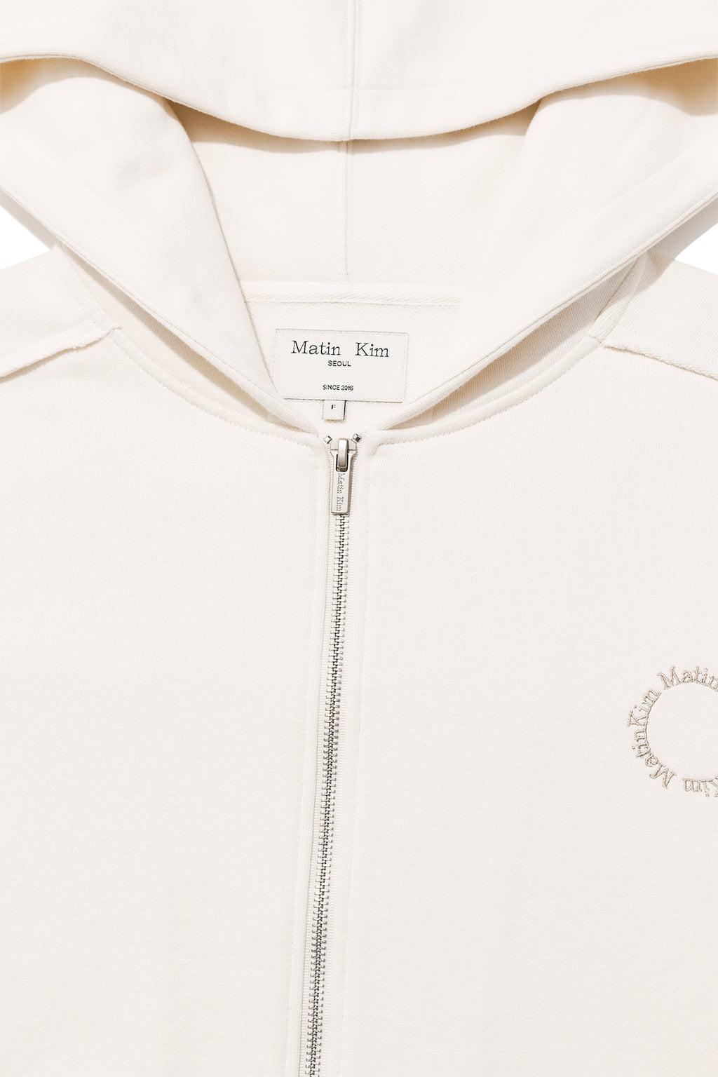 [matinkim] VOLUME POCKET HOODY ZIP UP IN CREAM