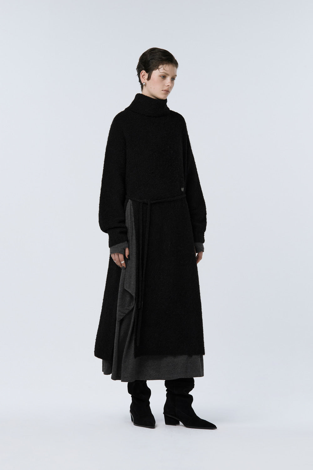 Treemingbird Turtleneck Knit One-piece Black