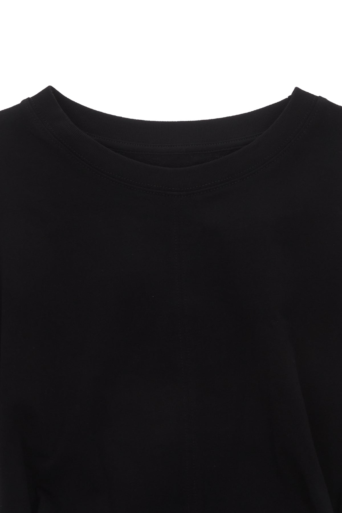 [matinkim] STRING SLIT DETAIL TOP IN BLACK