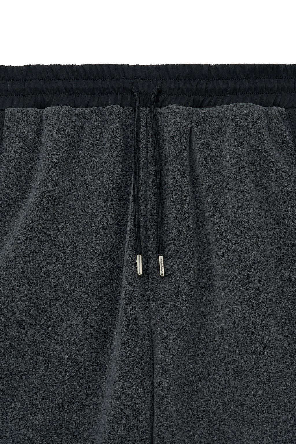 [matinkim] SHERPA FLEECE DRAWSTRING PANTS IN CHARCOAL