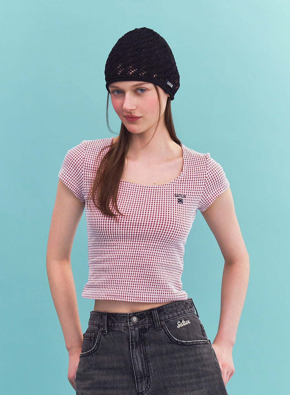 Satur Square Neck Crinkle T-shirt - Red