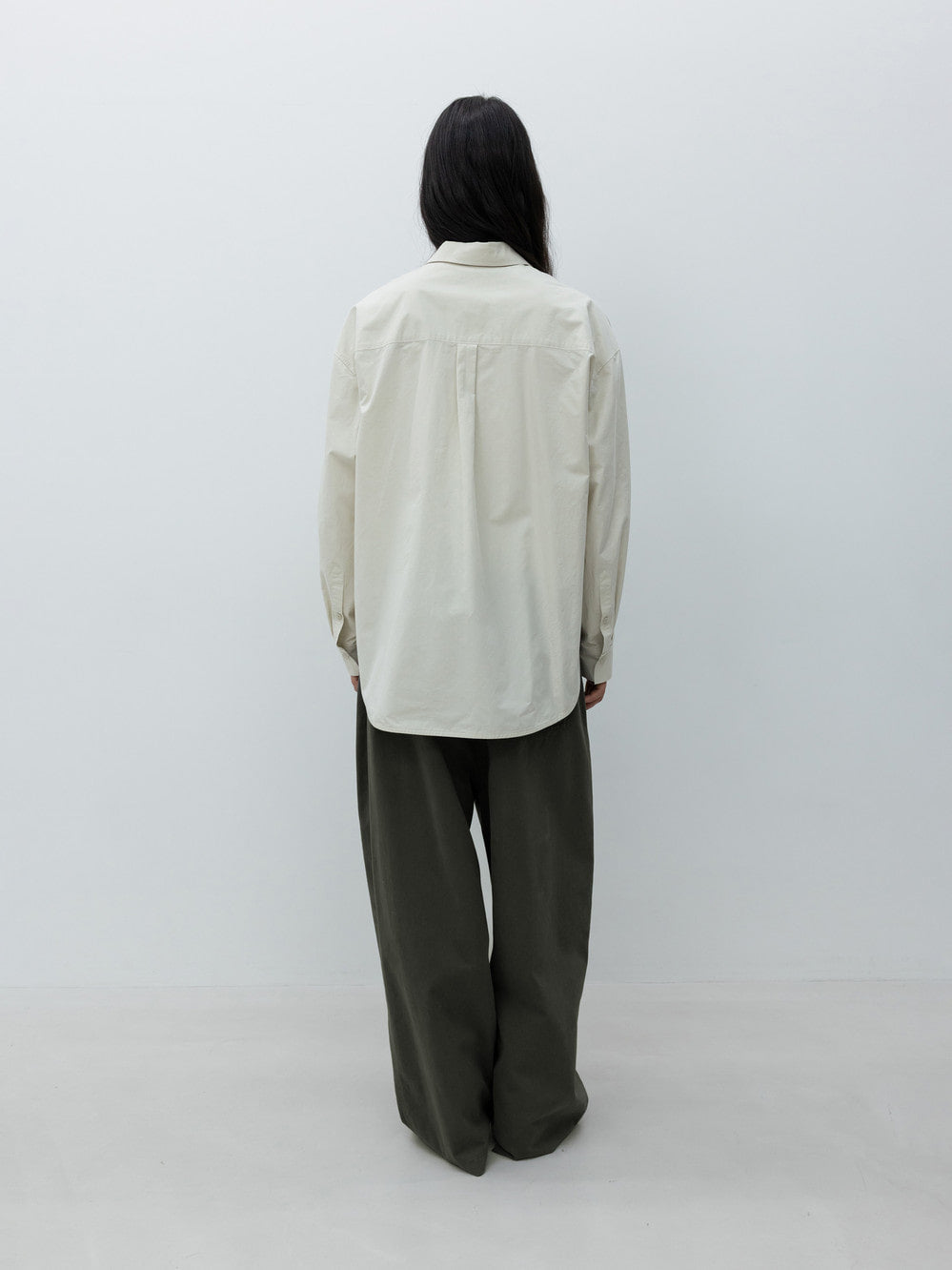 Low Classic Wide-Fit Curved Cotton Pants Khaki