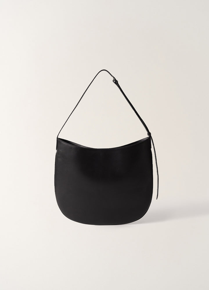 Nothing Written Flat round bag (Black)