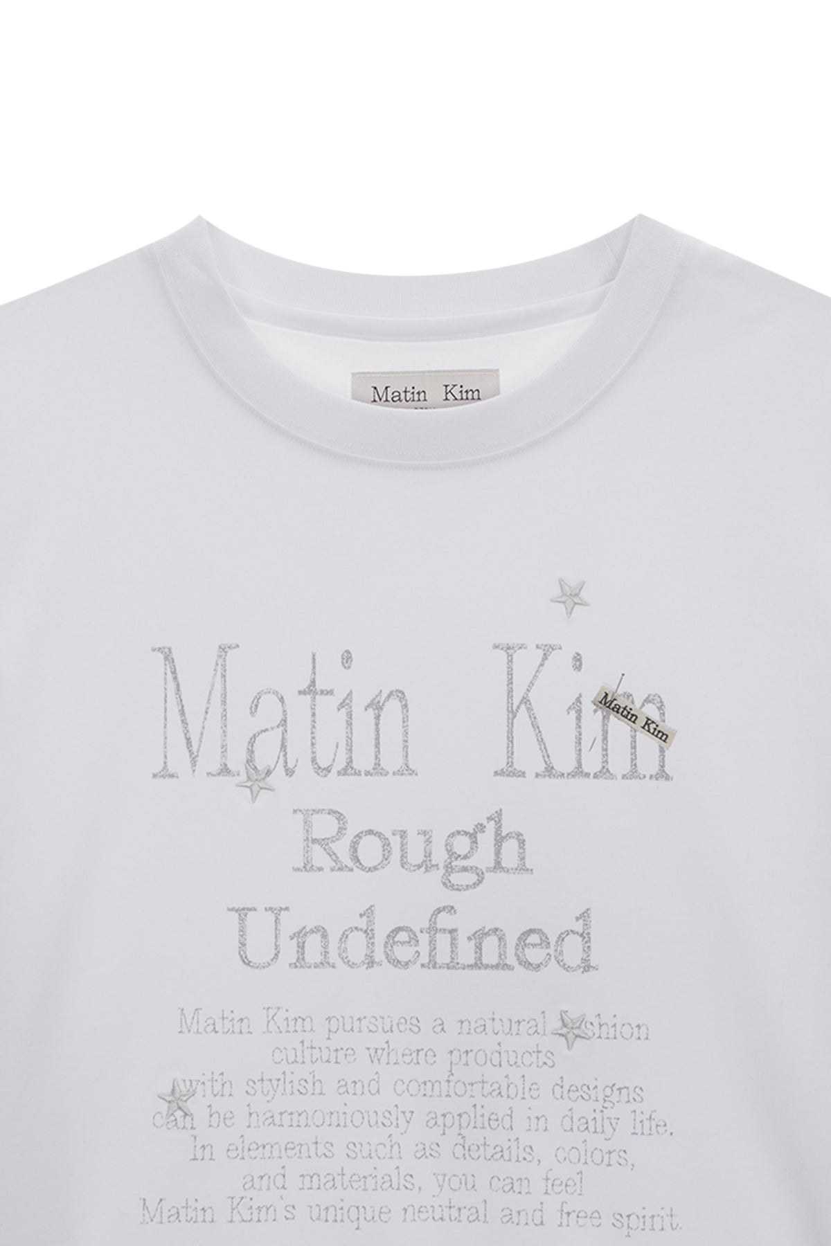 [matinkim] DAZZLE LETTERING CROP TOP IN WHITE