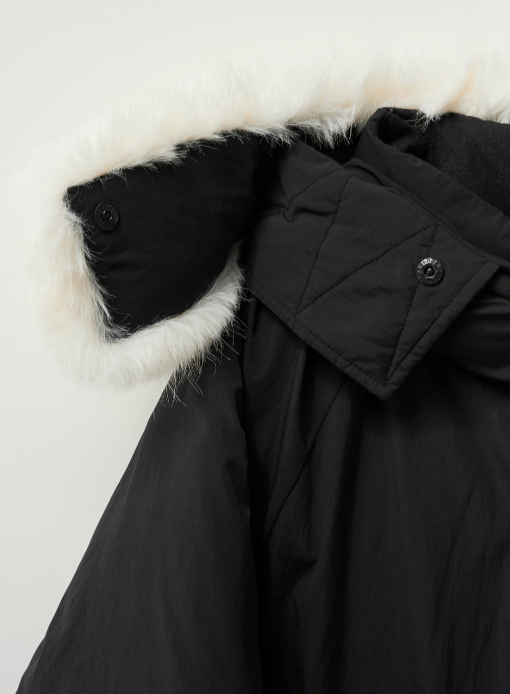 [satur] (W) Synthetic Fur Collar Hood Long Down - Black