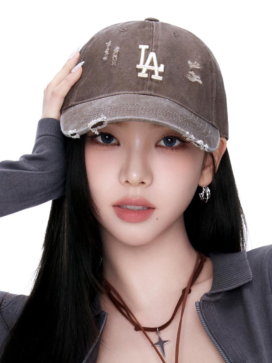 Karina's Pick: Damaged Wash Unstructured Baseball Cap - LA Dodgers