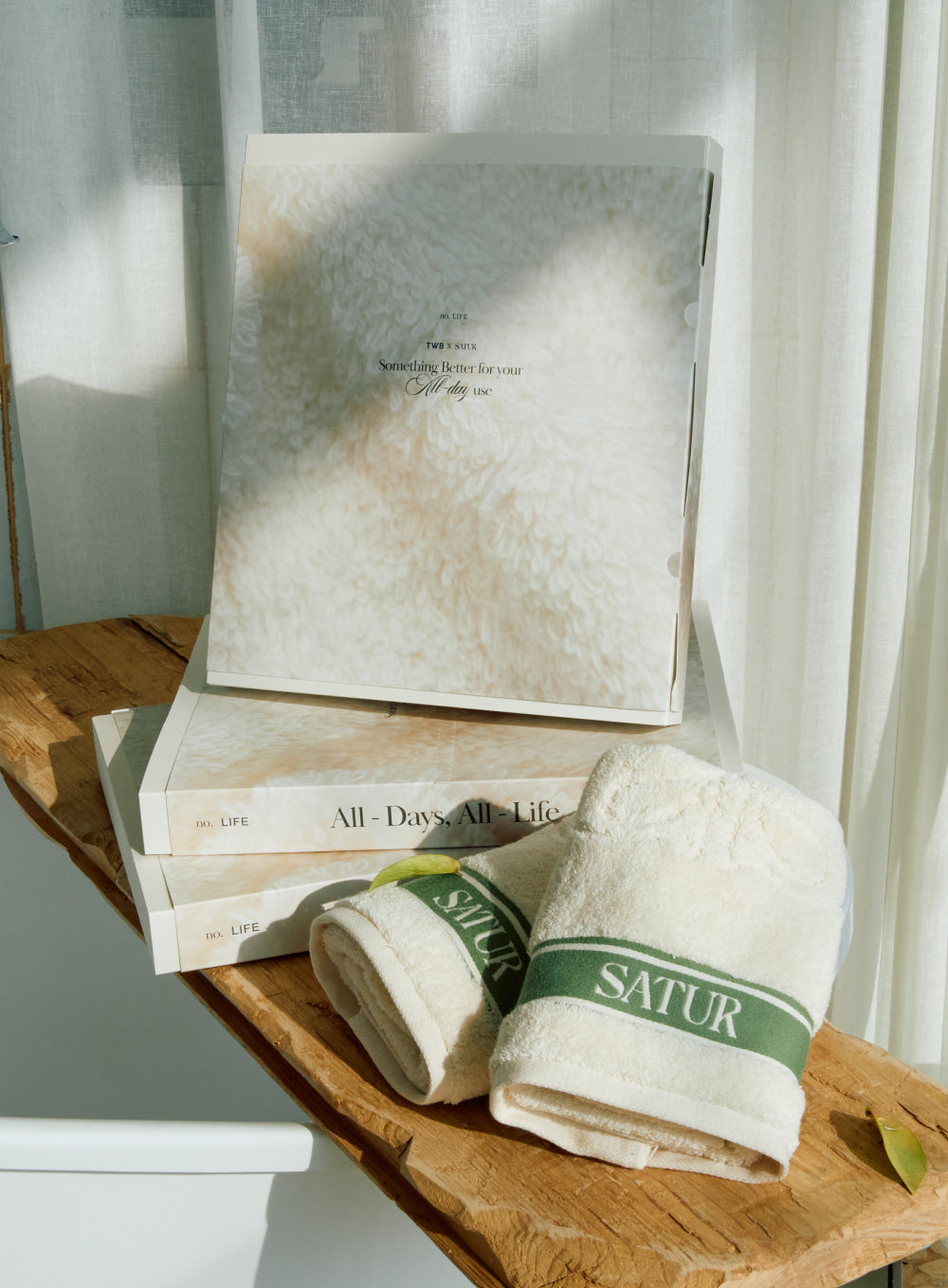 [satur] All day Supima + Towel