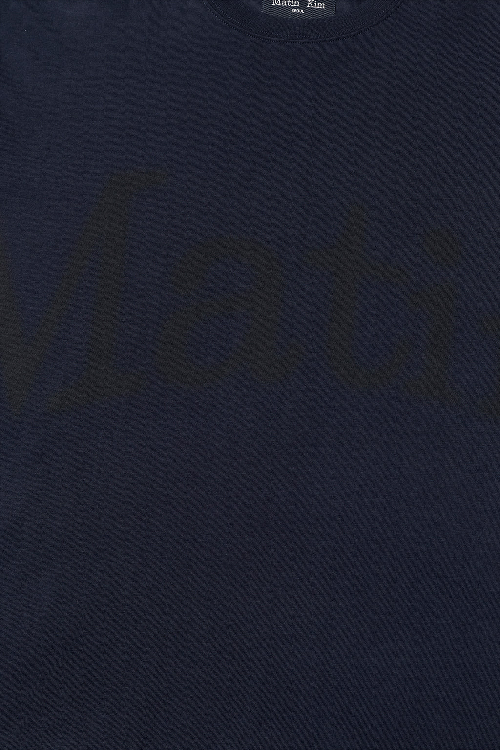 [matinkim] BIG ARCH LOGO TOP FOR MEN IN NAVY