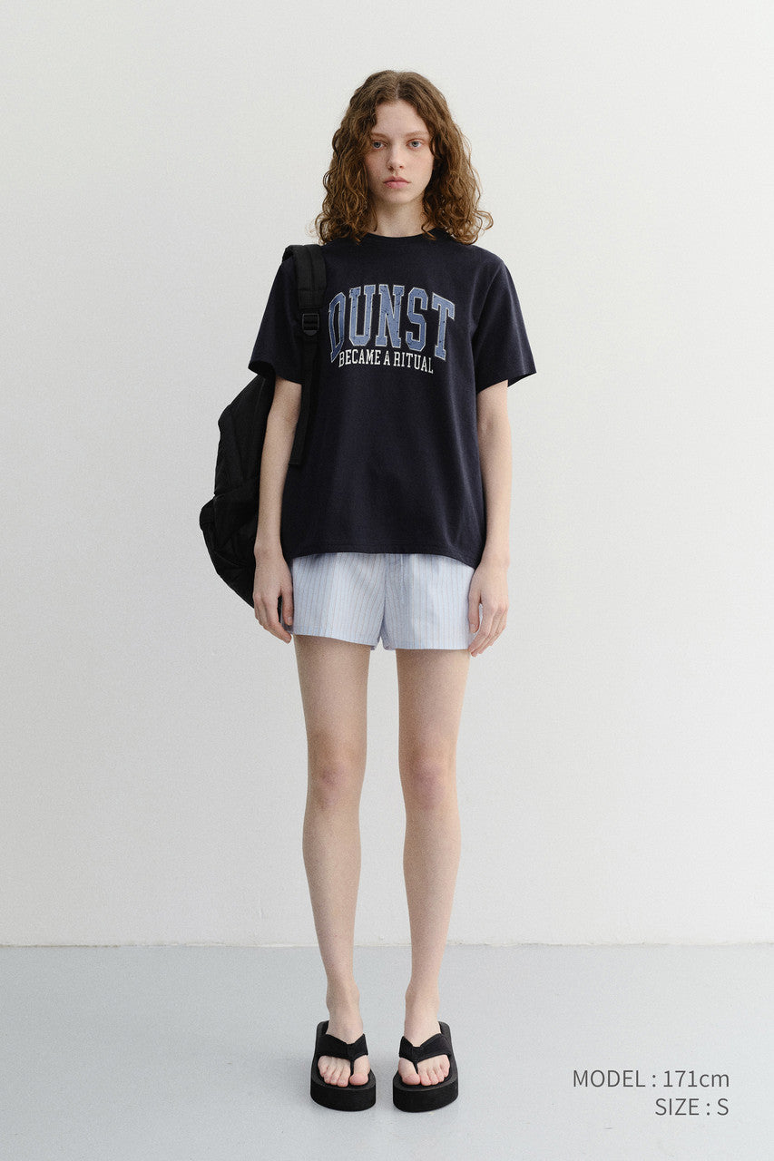 Dunst Unisex Vintage Arch Logo T-Shirt French Navy
