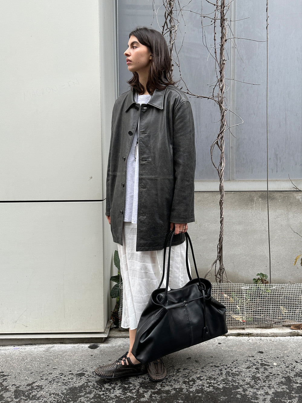 Low Classic Haricot Bag Leather Black