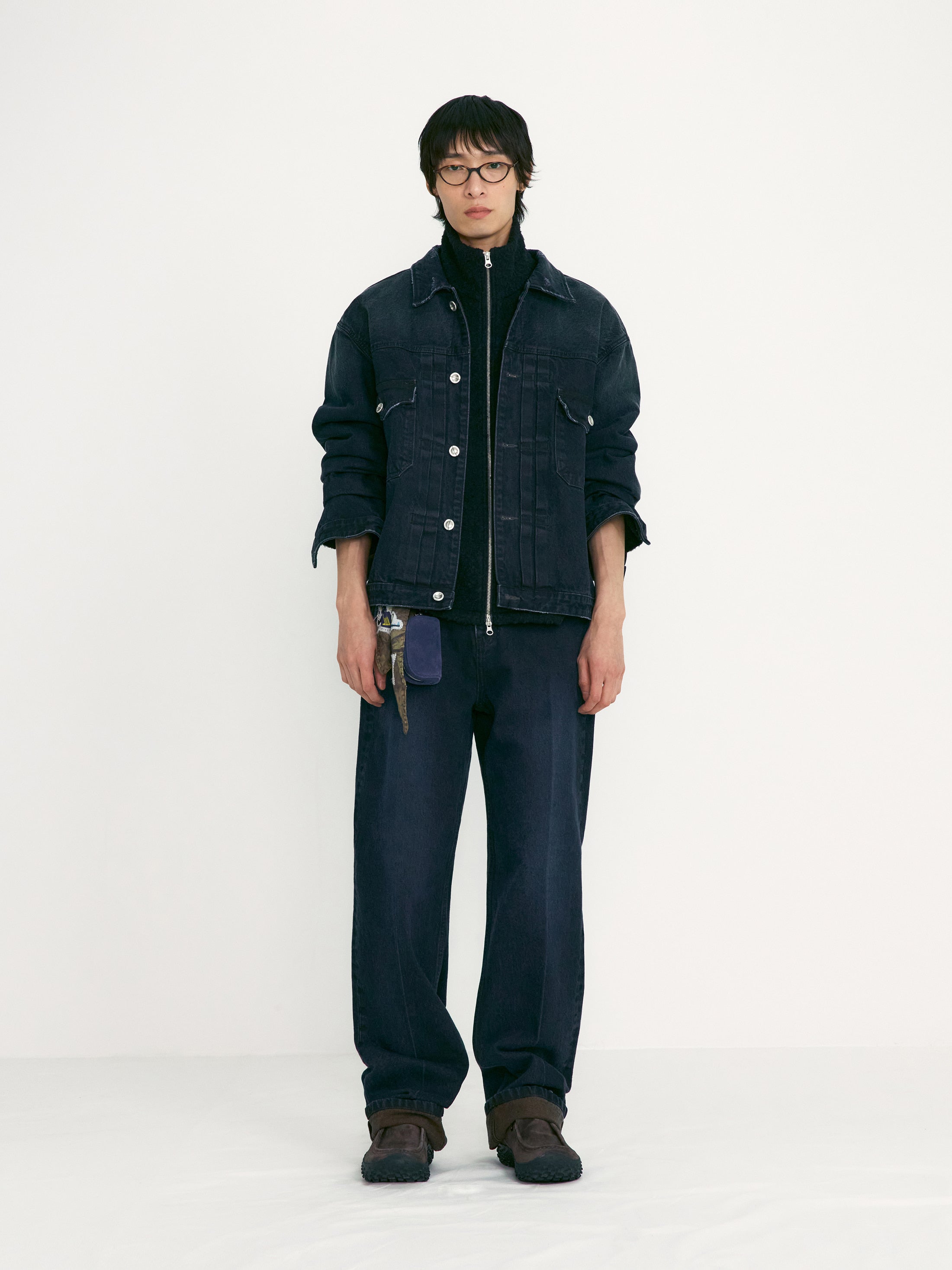 [low_classic] Trucker Jacket
Mahogany Blue