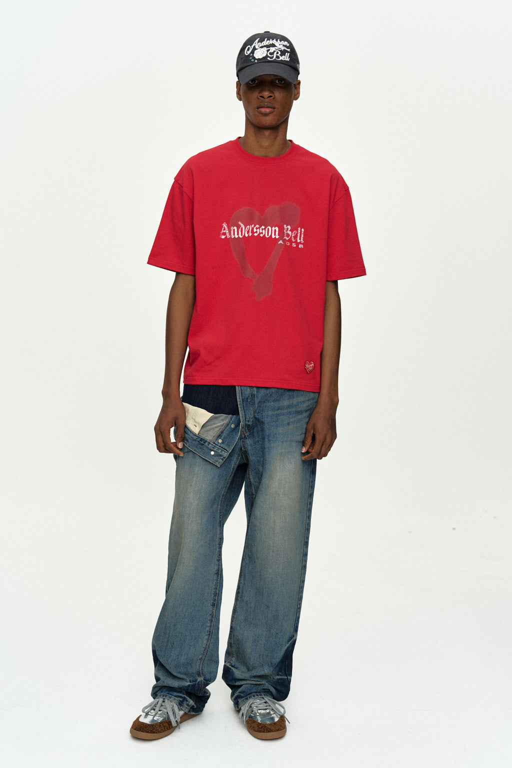 Andersson_Bell Andersson Bell (Essential) Unisex Heart T-Shirt