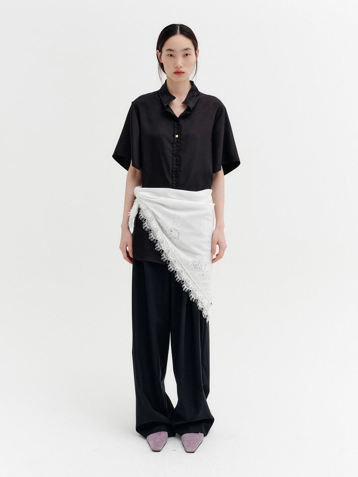 EENK Front Tuck Detail Pants - Black