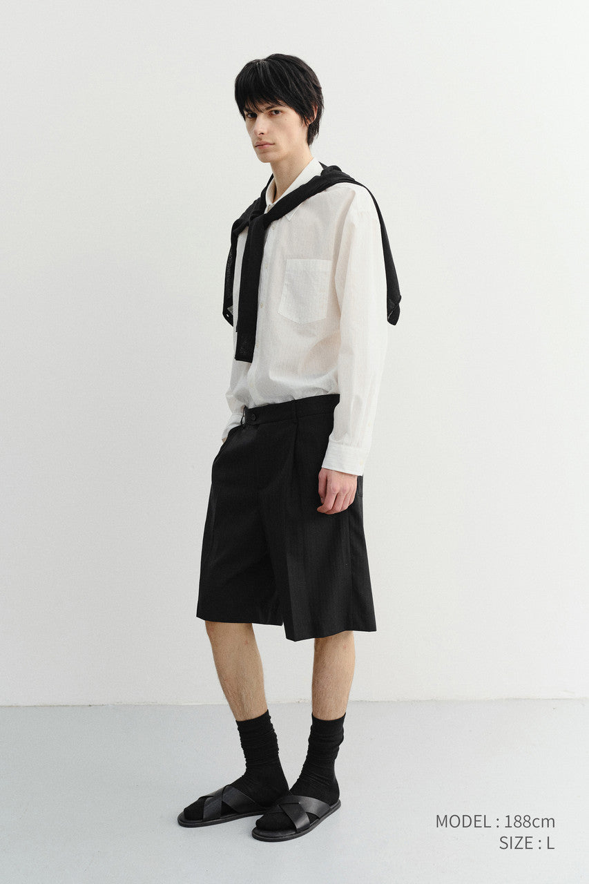 Dunst Pleated Bermuda Shorts Black