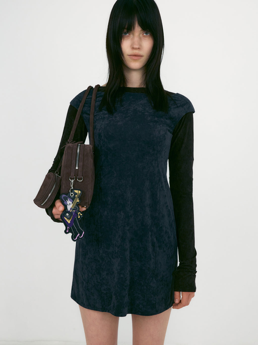 [low_classic] Velvet Tunic Mini Dress
Charcoal