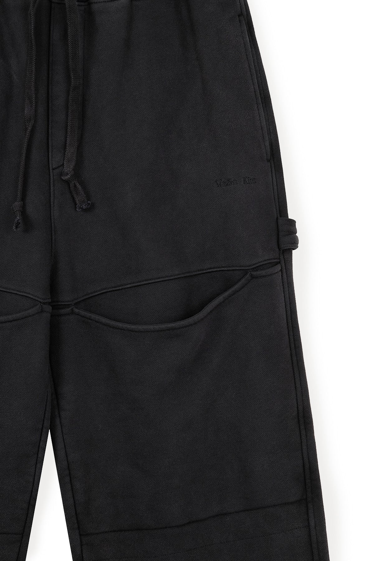[matinkim] CUT OUT WASHED SWEATPANTS FOR MEN IN CHARCOAL