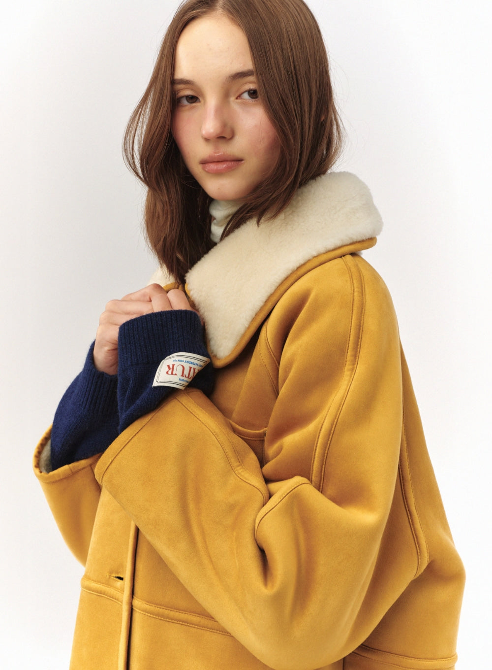 Satur (W) Synthetic Shearling Loose Fit Jacket - Light Beige
