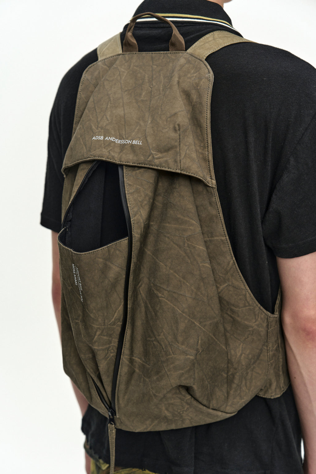 Andersson Bell Tie-Dyed Vest Backpack Khaki)