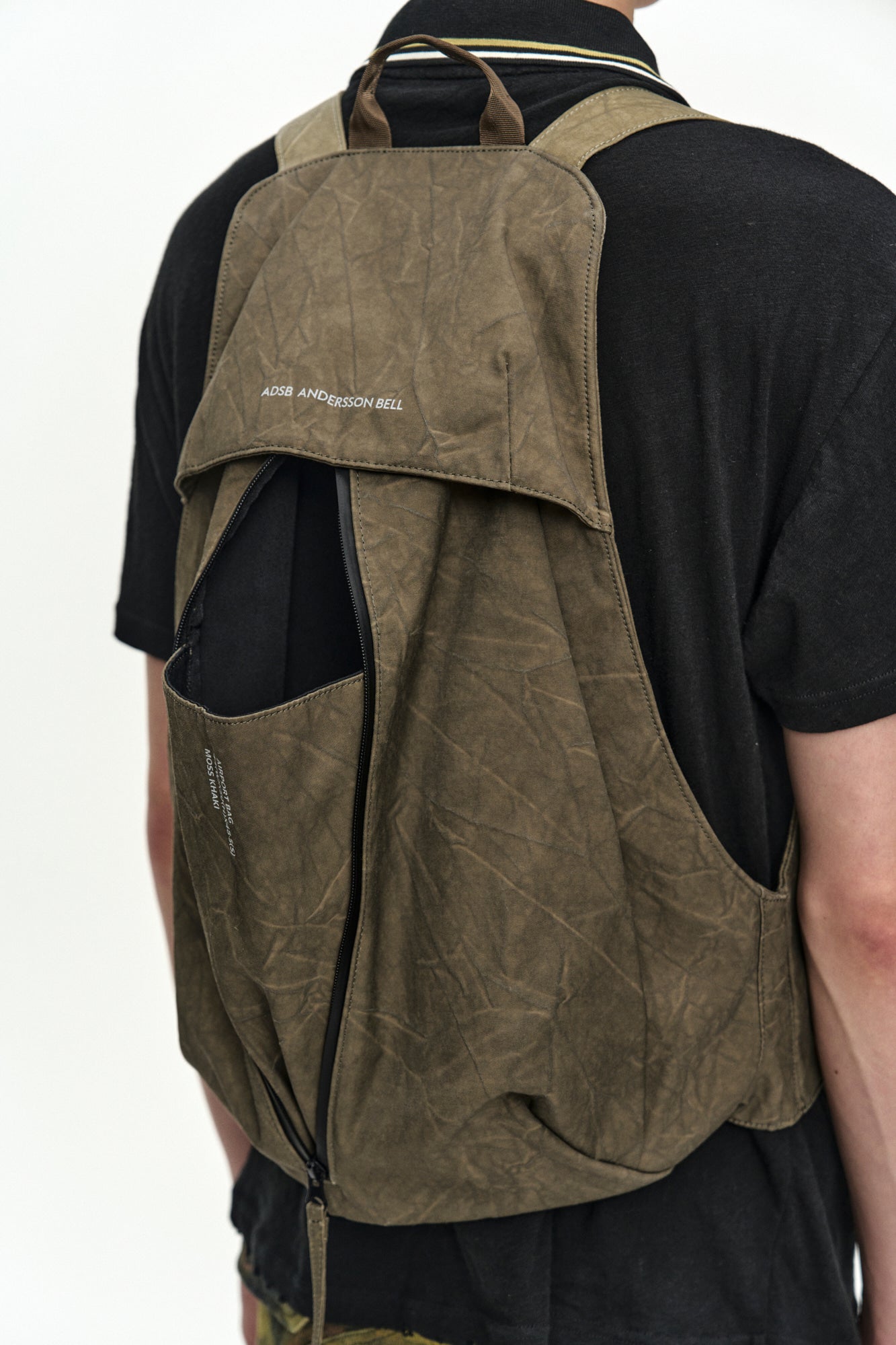 Andersson Bell Tie-Dyed Vest Backpack Khaki)