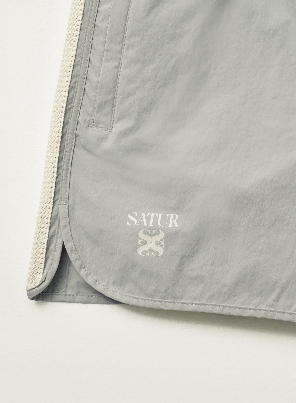 [satur] (W) Lawton Tech Shorts - Gray