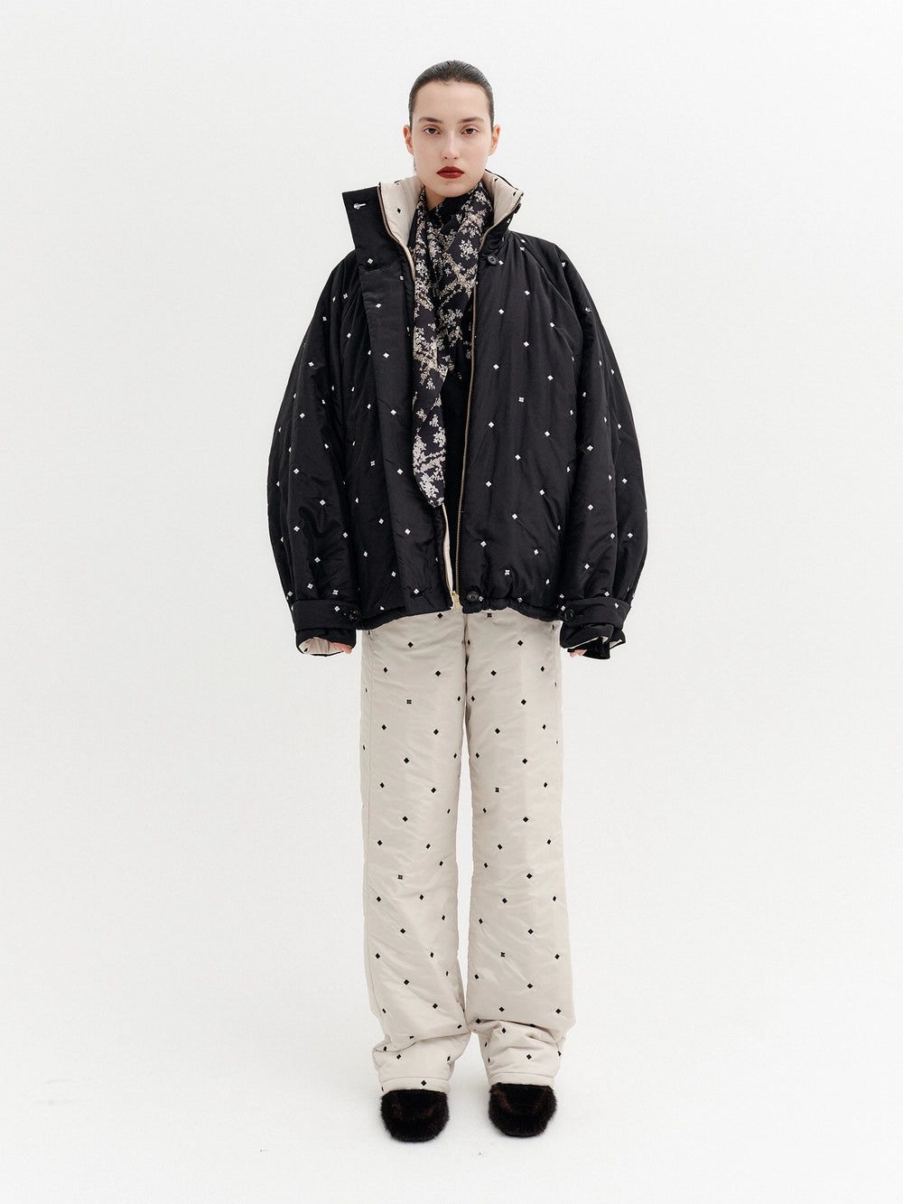 EENK Dual Face Zip-Up Jacket - Black