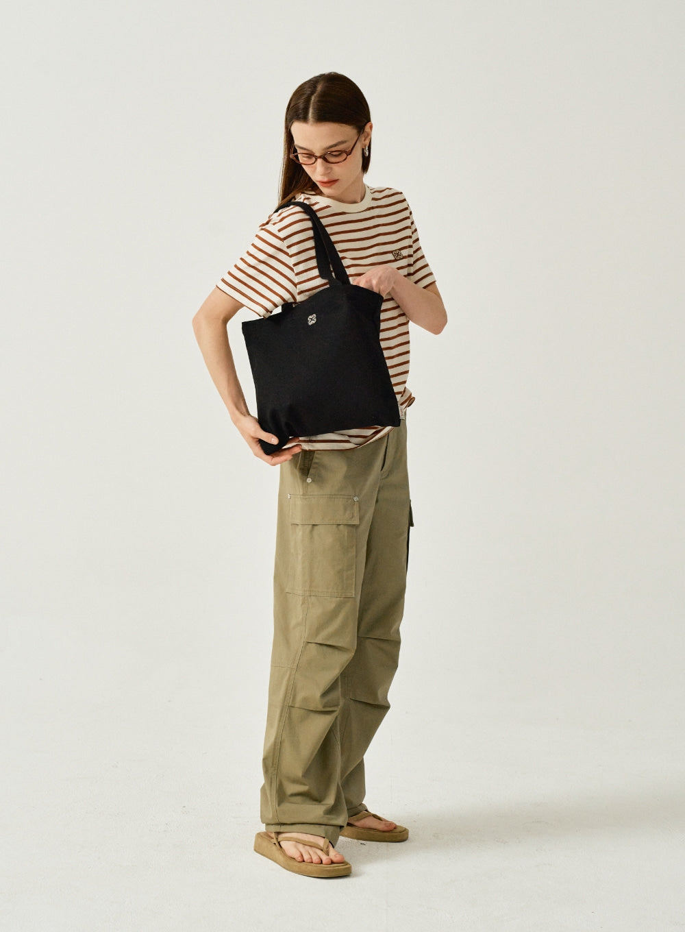 [satur] All Day Canvas Book Bag - Classic Black