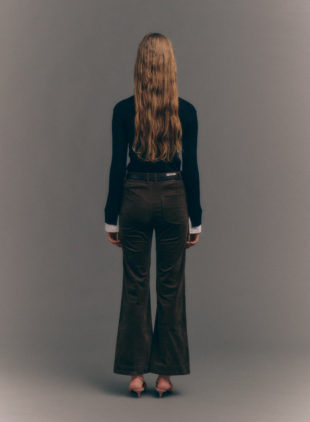 [satur] (W) Cuffs Mock Neck Knit - Black