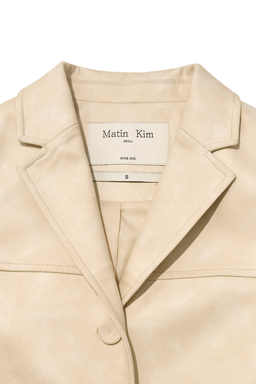 [matinkim] WASHED MATT LEATHER SINGLE BLAZER IN LIGHT BEIGE