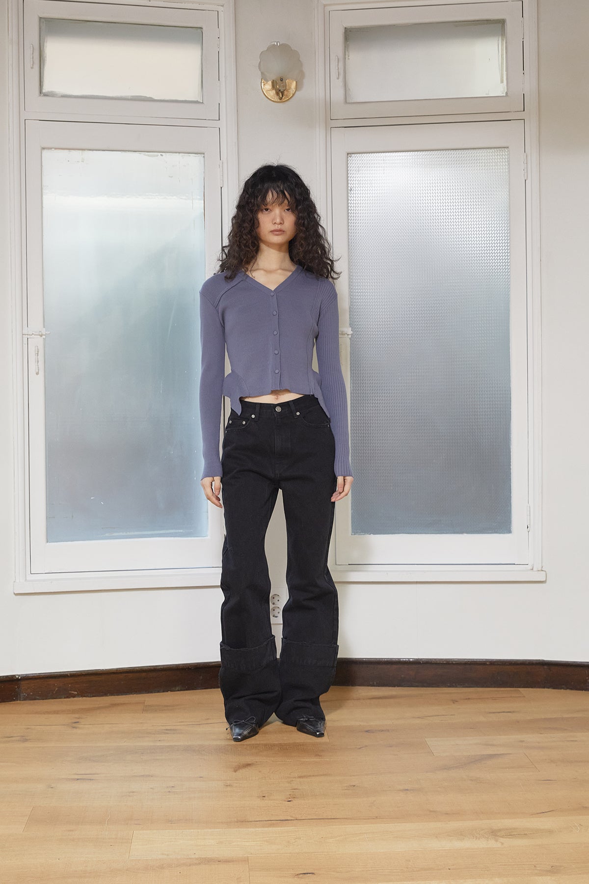 [matinkim] DAMAGE TURN UP DENIM PANTS IN BLACK