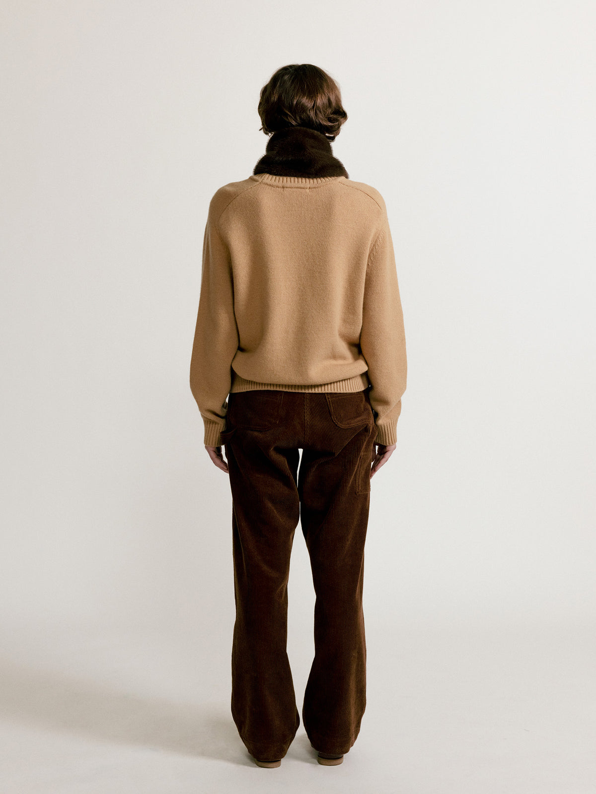 Nothing Written Corduroy carpenter pants (Dark brown)