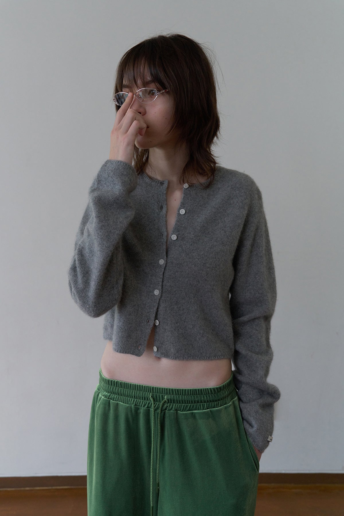 Overdueflair Raccoon Semi-Crop Cardigan Melange Grey