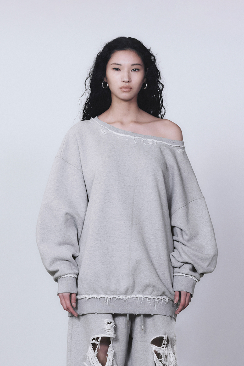 Treemingbird Scratch Damage Boat Neck Sweat Shirt Melange Gray