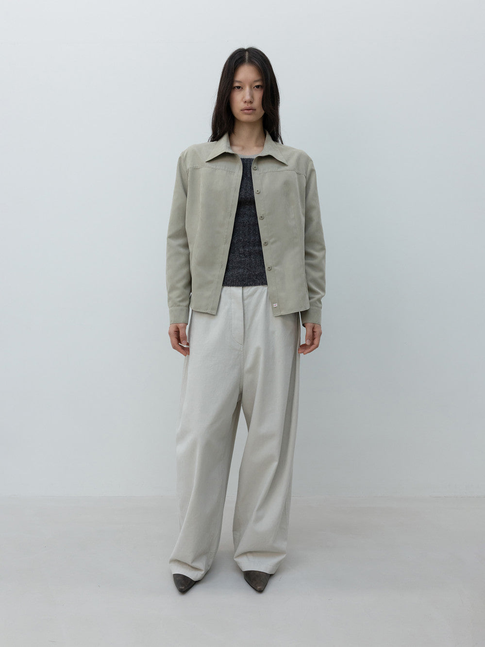 Low Classic Wide-Fit Curved Cotton Pants Cream