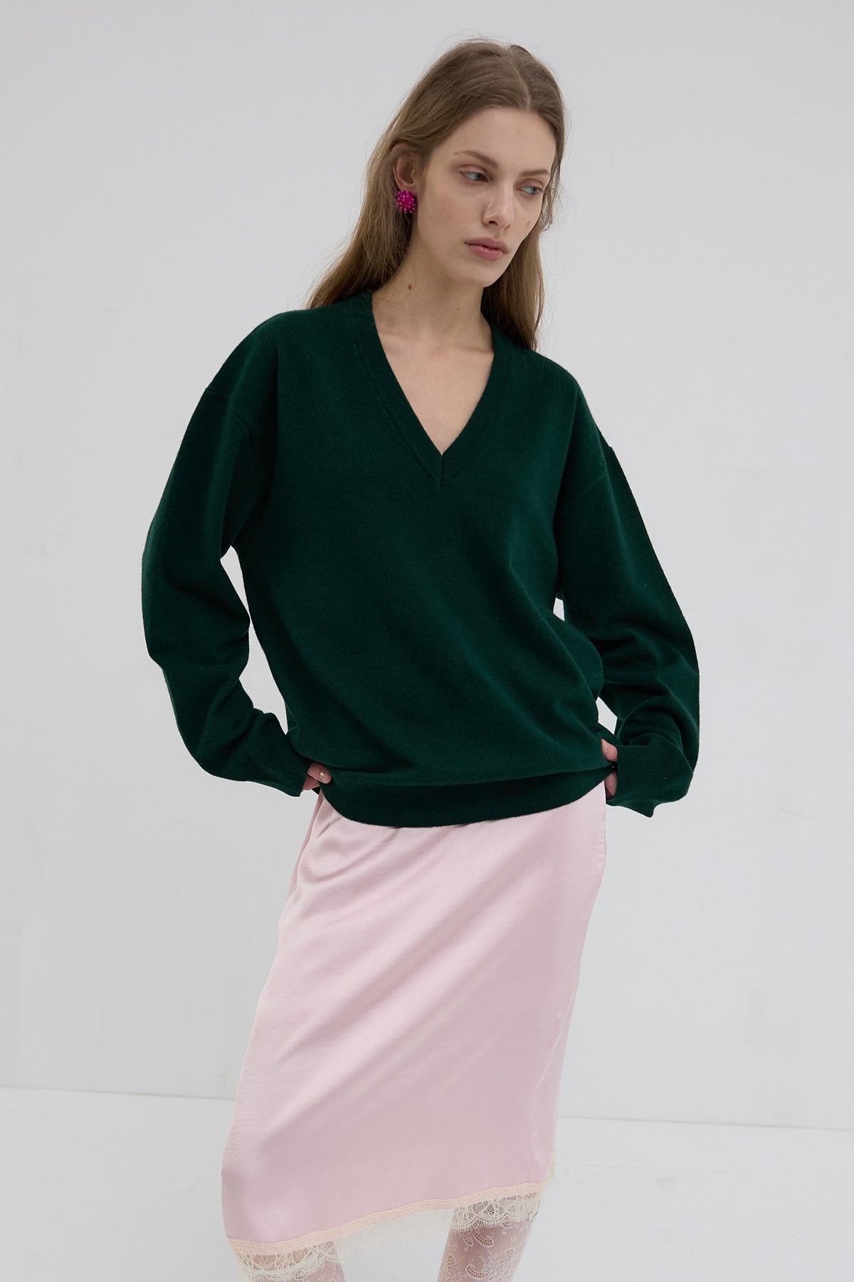 Overdueflair Classic V-Neck Knit Dark Green