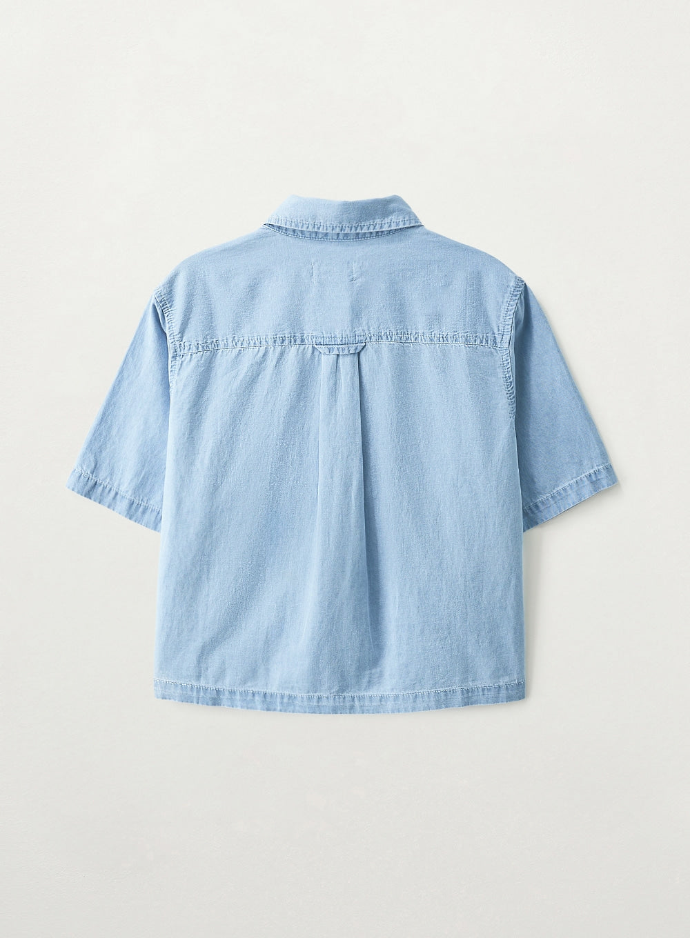 Satur (W) Light Weight Denim Pocket Half Shirt - Light Blue