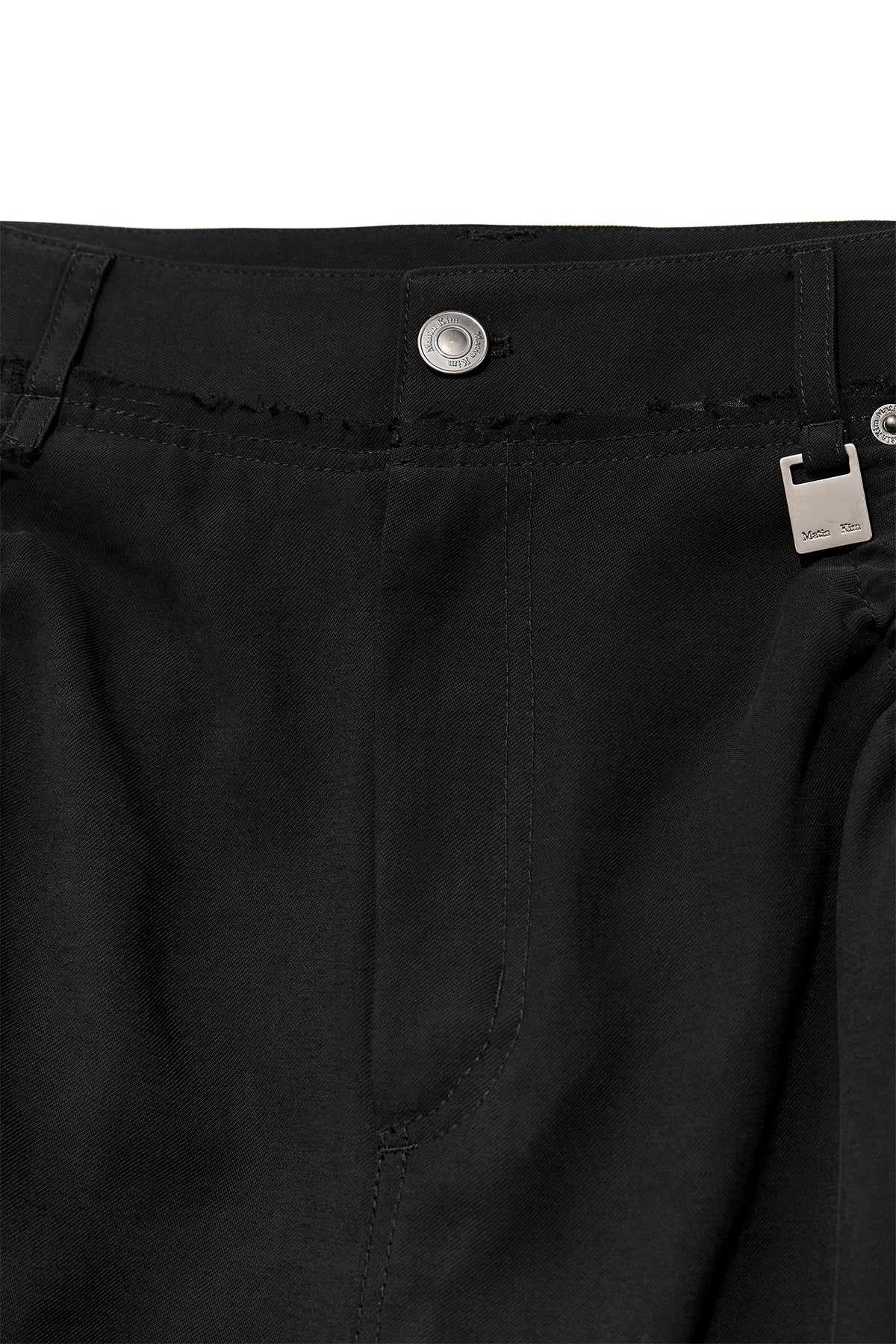 [matinkim] STRING POCKET WIDE CARGO PANTS IN BLACK