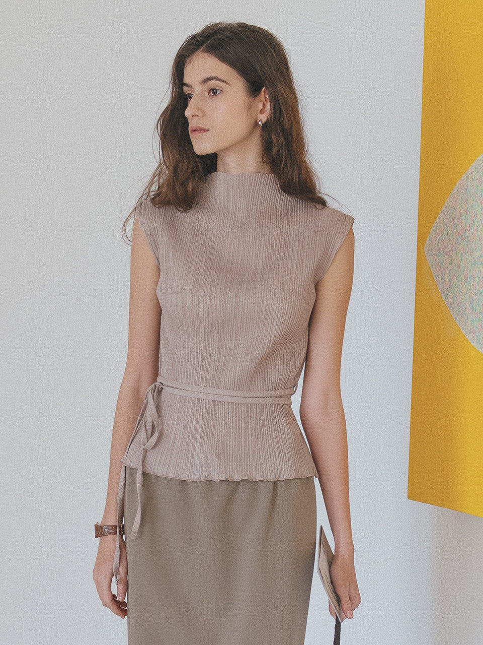 Tillidie Tension sleeveless t-shirt Beige
