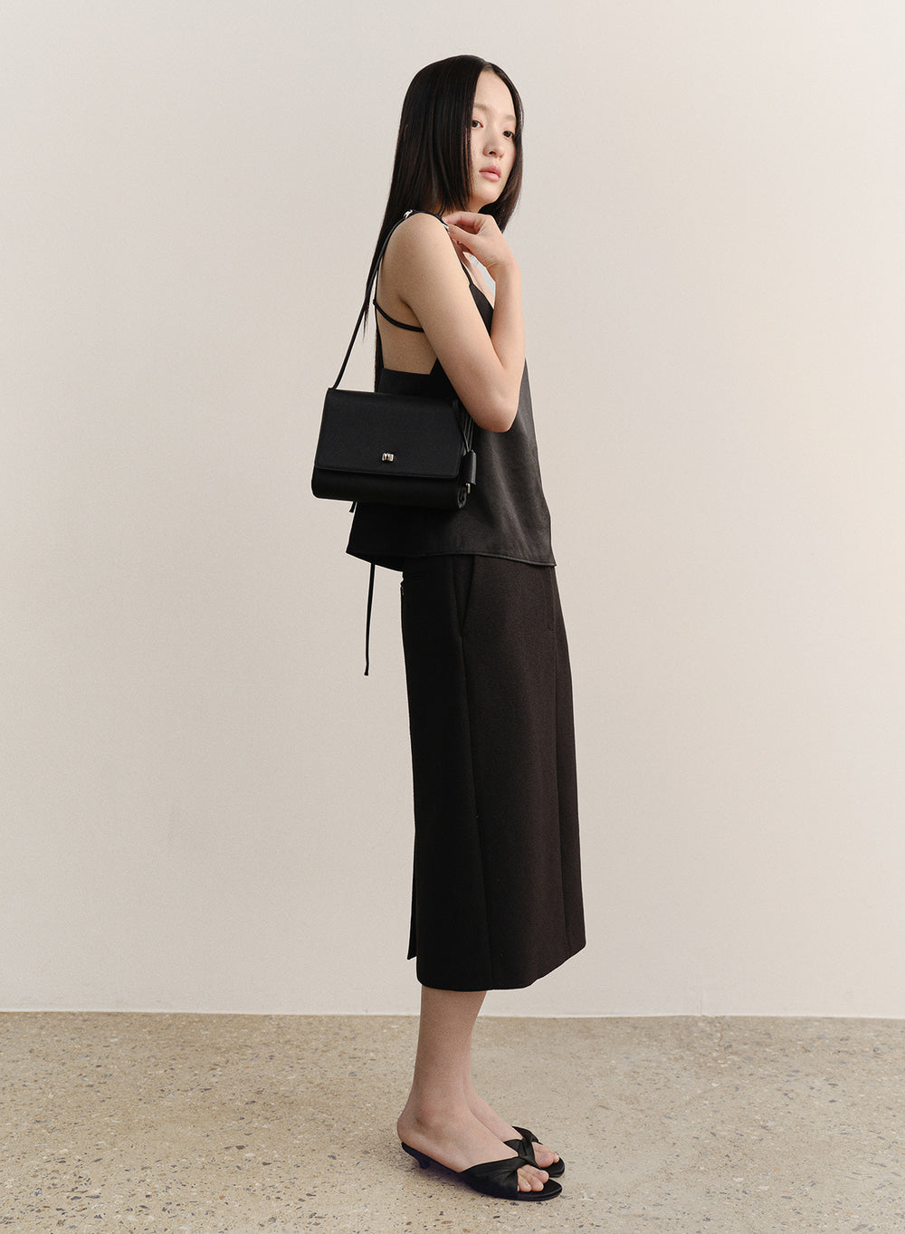 Kindersalmon Clara Sleeveless Black
