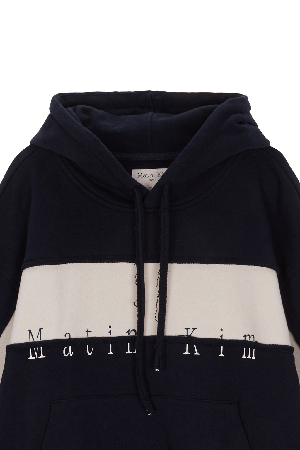 [matinkim] CUTTED LOGO HOODY IN NAVY