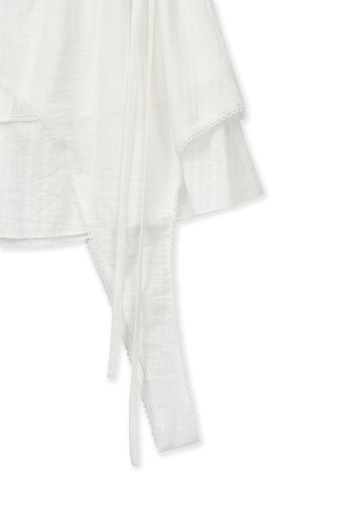 [matinkim] MULTI PANEL LAYERED SKIRT IN WHITE