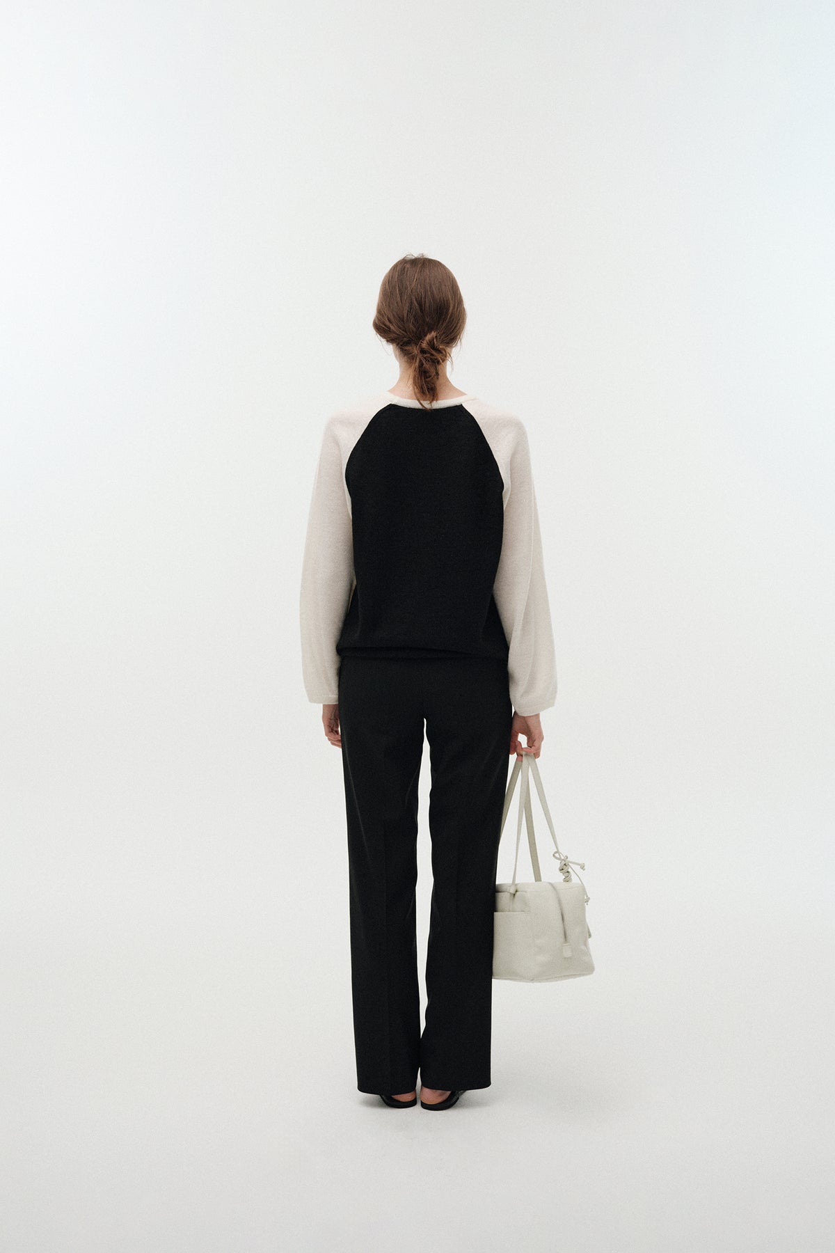 Nothing Written Palie raglan pullover (Black / Ivory)