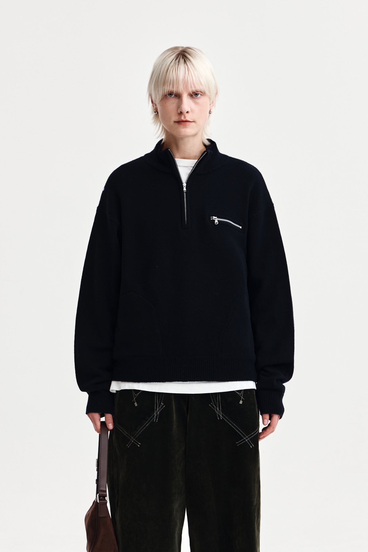 [matinkim] BACK LOGO HALF KNIT ZIP UP PULLOVER FOR WOMEN IN NAVY