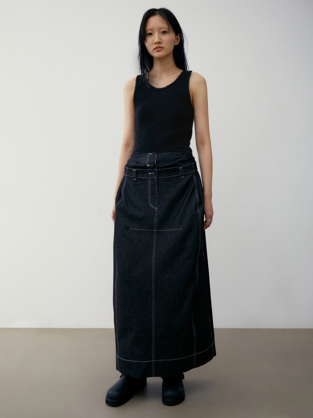 [low_classic] DOUBLE WAIST DENIM LONG SKIRT
BLACK