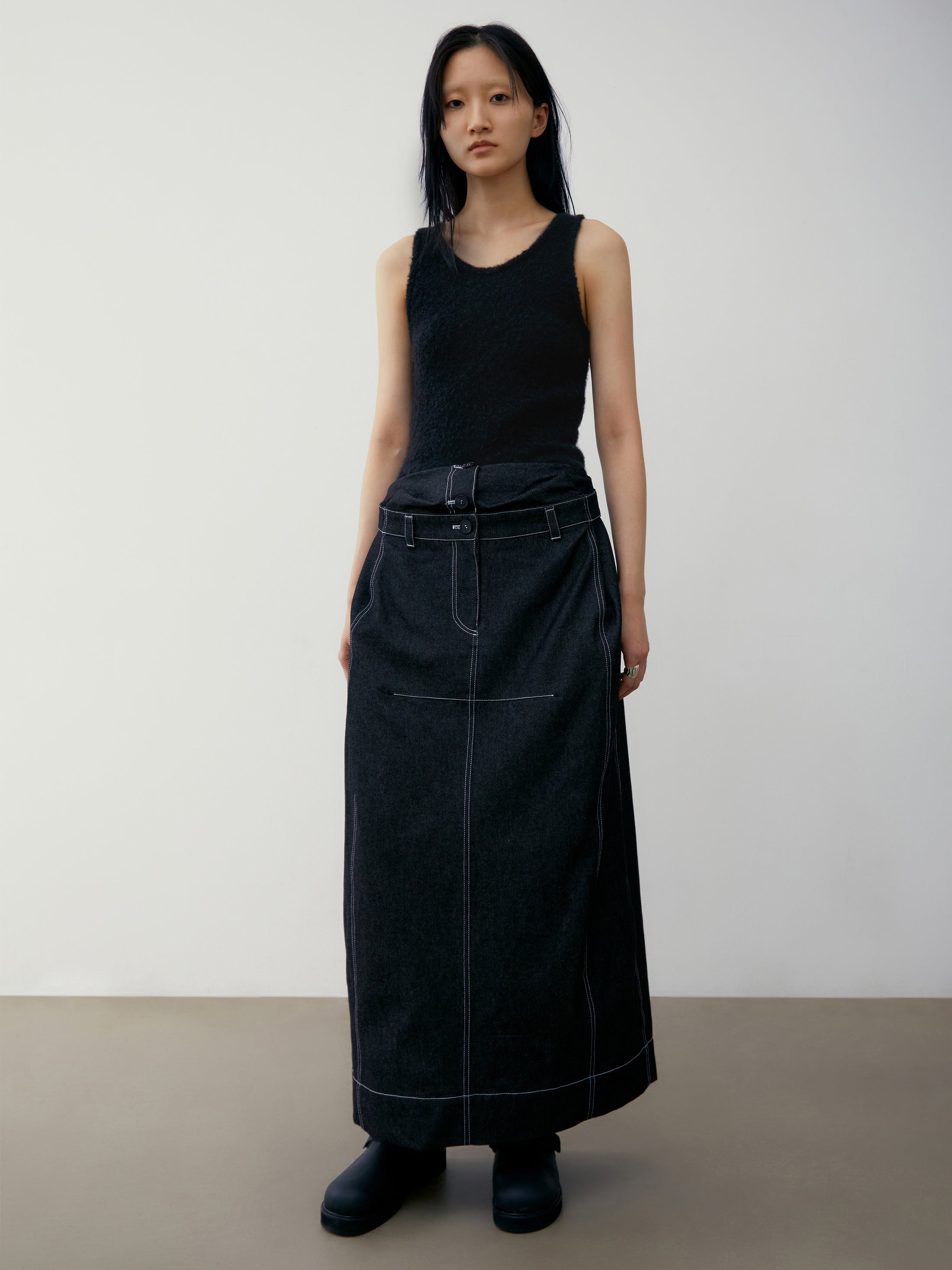 [low_classic] DOUBLE WAIST DENIM LONG SKIRT
BLACK