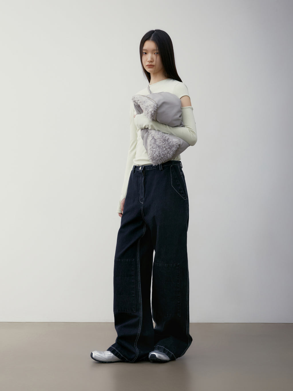 [low_classic] SLEEVE HOLE T-SHIRT
LIME