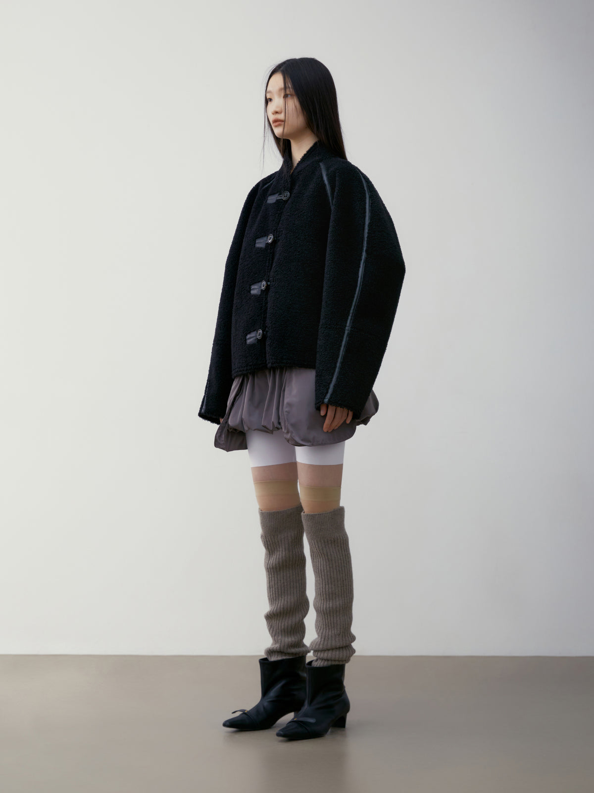 Low Classic Short Shearling Reversible Coat Black