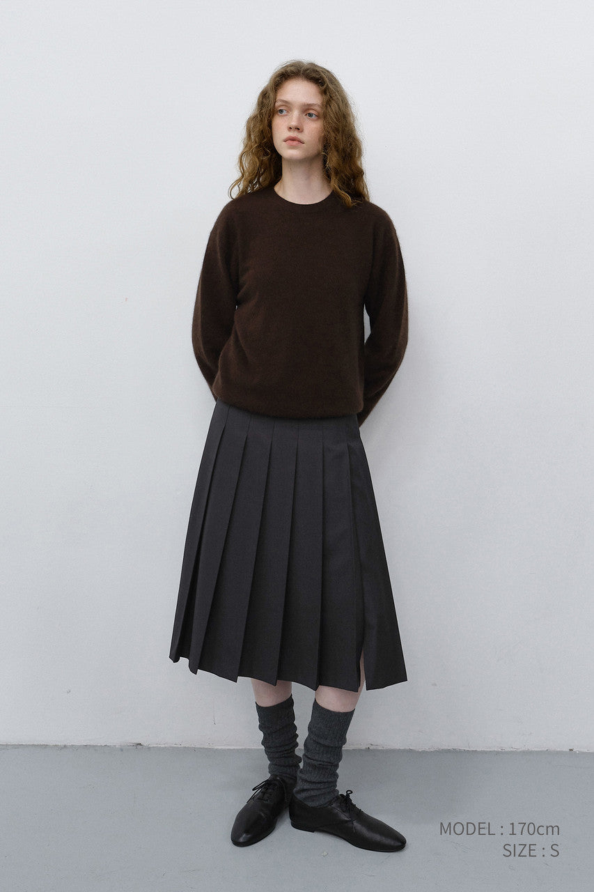 Dunst Unisex Essential Crewneck Sweater Brown