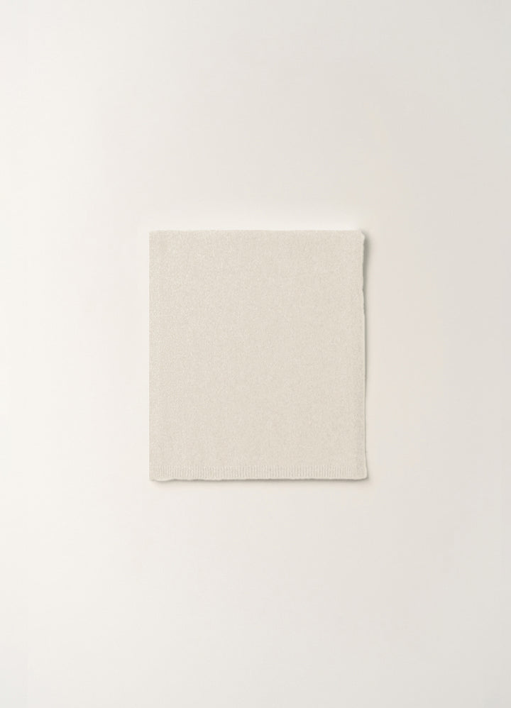Nothing Written Bisou baby alpaca muffler (Clean white)