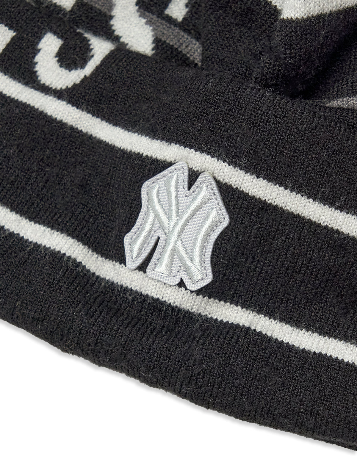 MLB Sportive Pom Pom Beanie