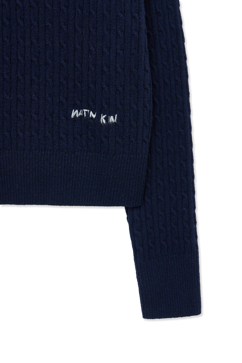 [matinkim] SHINY CABLE PULLOVER IN NAVY